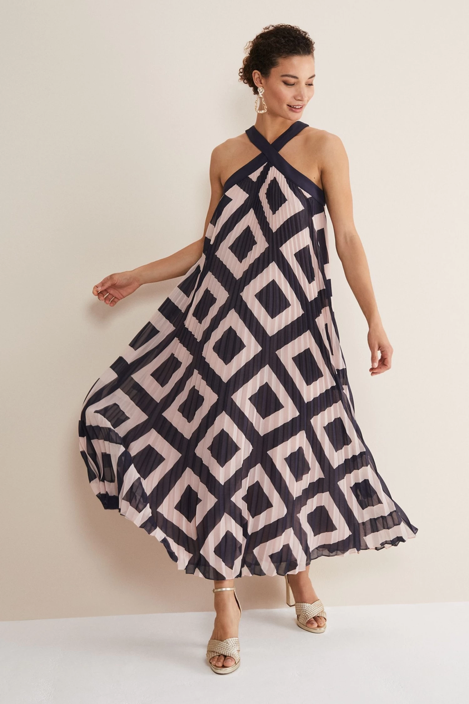 Phase Eight Blue Hestia Diamond Trapeze Maxi Dress 5 Phase Eight Blue Hestia Diamond Trapeze Maxi Dress - Image 3