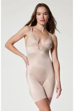 SPANX® Medium Control Suit Your Fancy Low Back Plunge Mid Thigh Bodysuit
