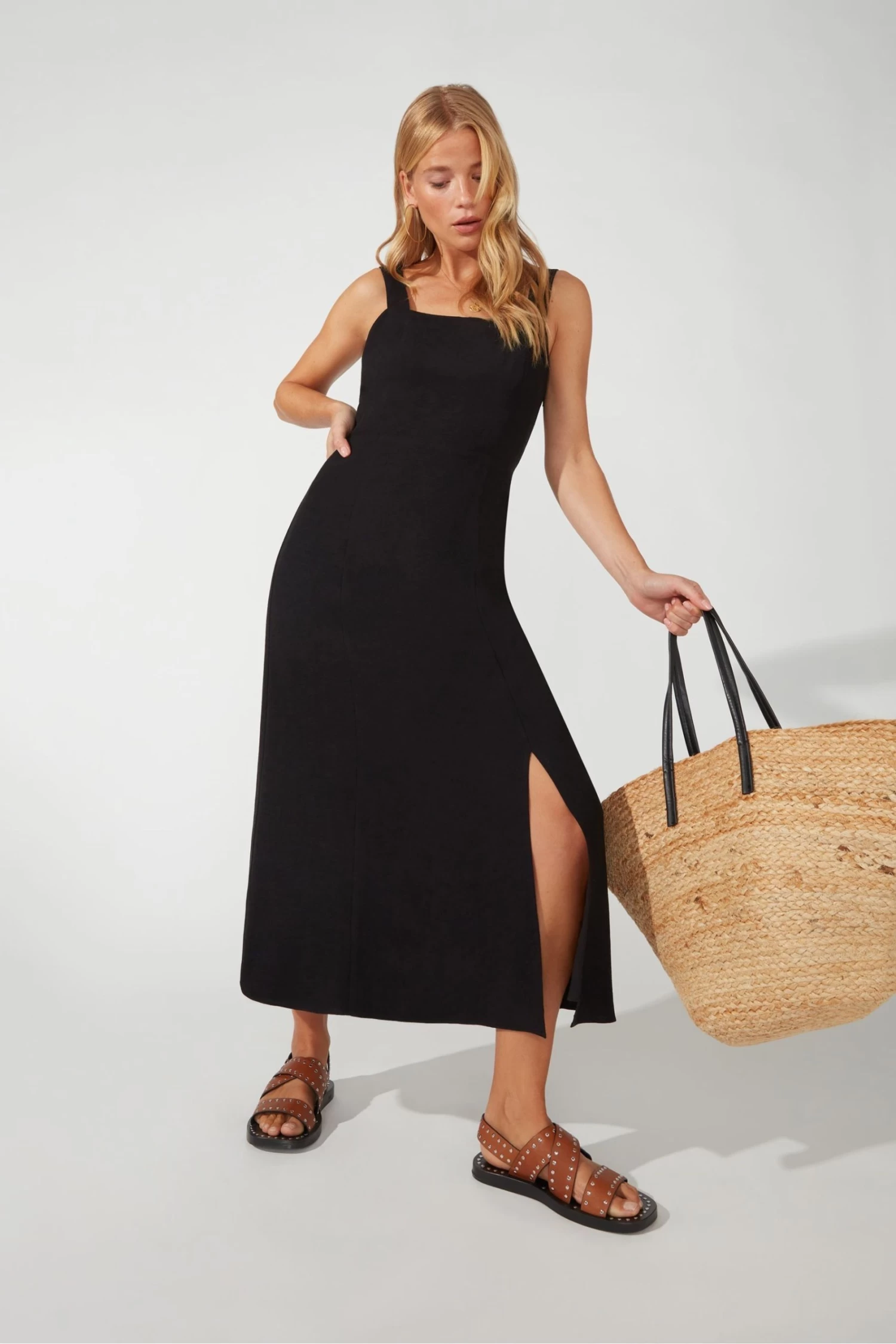 Ro&Zo Viscose Linen Strappy Black Cami Dress 3 Ro&Zo Viscose Linen Strappy Black Cami Dress