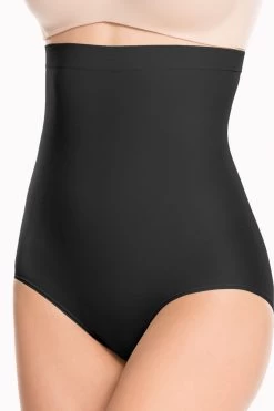 SPANX® Medium Control Higher Power Knickers