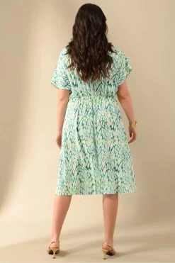 Live Unlimited Curve Green Animal Print Shirred Waist Dress -Fashion Women 999 281s3