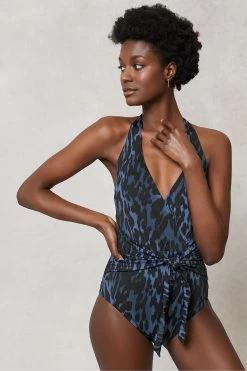 Mint Velvet Tummy Control Plunge Swimsuit -Fashion Women A61241s5