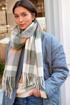 Next Check Midweight Scarf