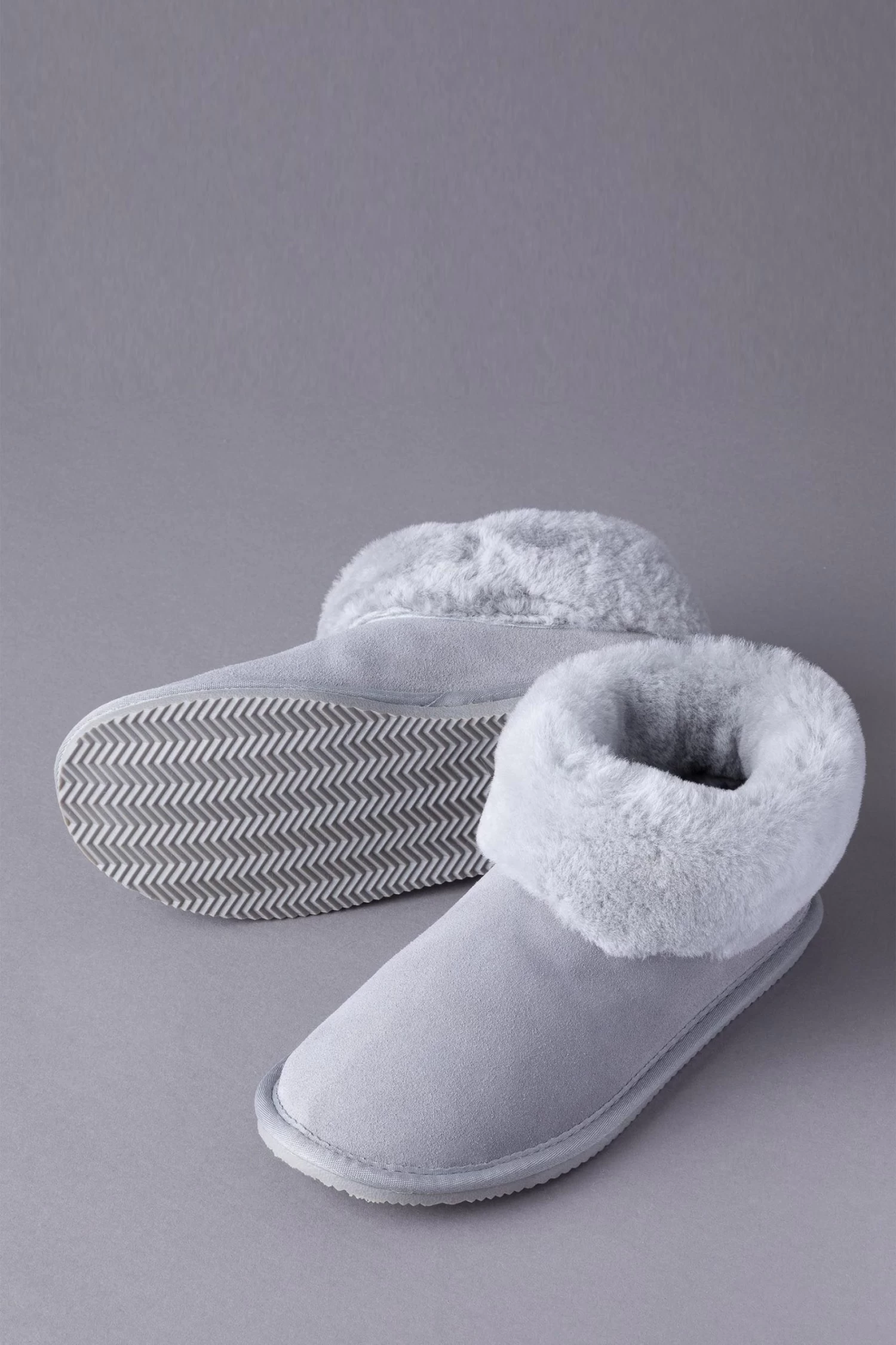 Lakeland Leather Ladies Sheepskin Bootie Slippers 4 Lakeland Leather Ladies Sheepskin Bootie Slippers - Image 2