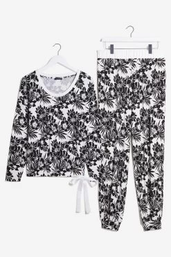 Figleaves Camelia Rouche Black Side Top And Joggers Set -Fashion Women C45718s5