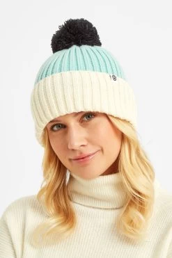 Tog 24 White Stallard Knitted Hat