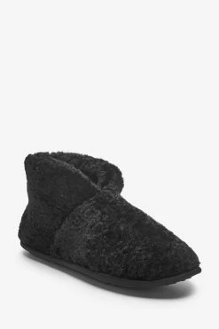 Next Black Super Snuggle Recycled Faux Fur Boot Slippers -Fashion Women C93979s3
