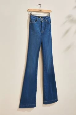 Next Own. Ultra High Rise Flare Jeans -Fashion Women CHL108s5