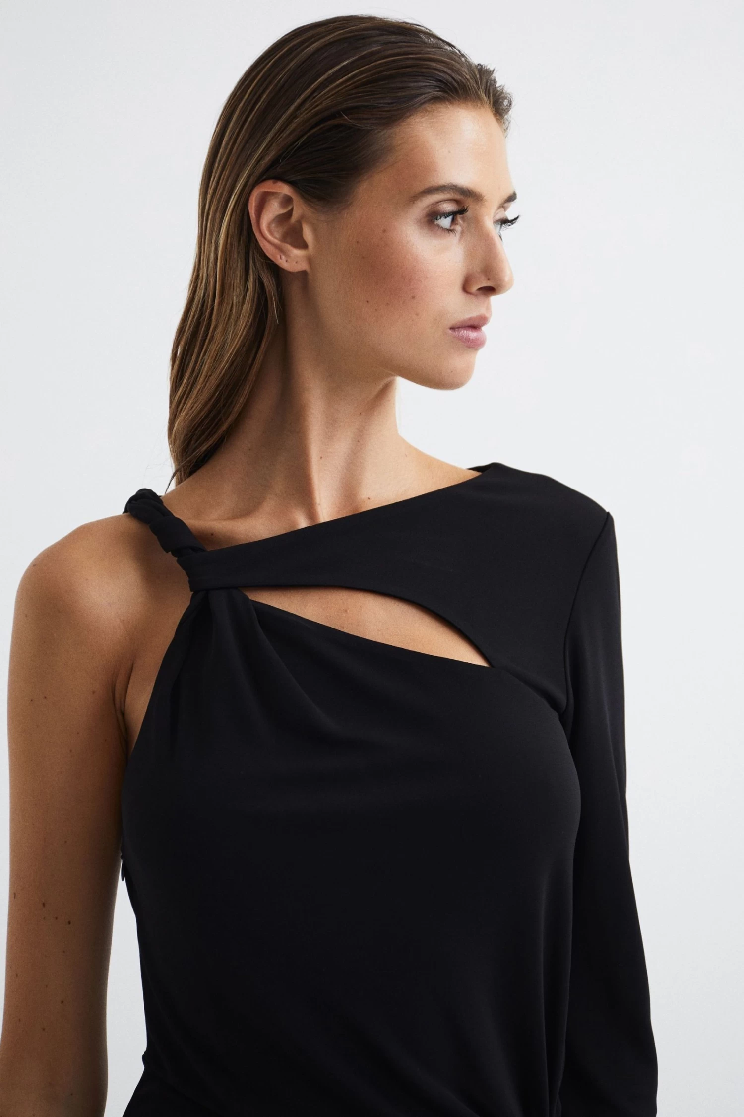 Reiss Catalina Cut Out Hardware Detail Jersey Maxi Dress 9 Reiss Catalina Cut Out Hardware Detail Jersey Maxi Dress - Image 7