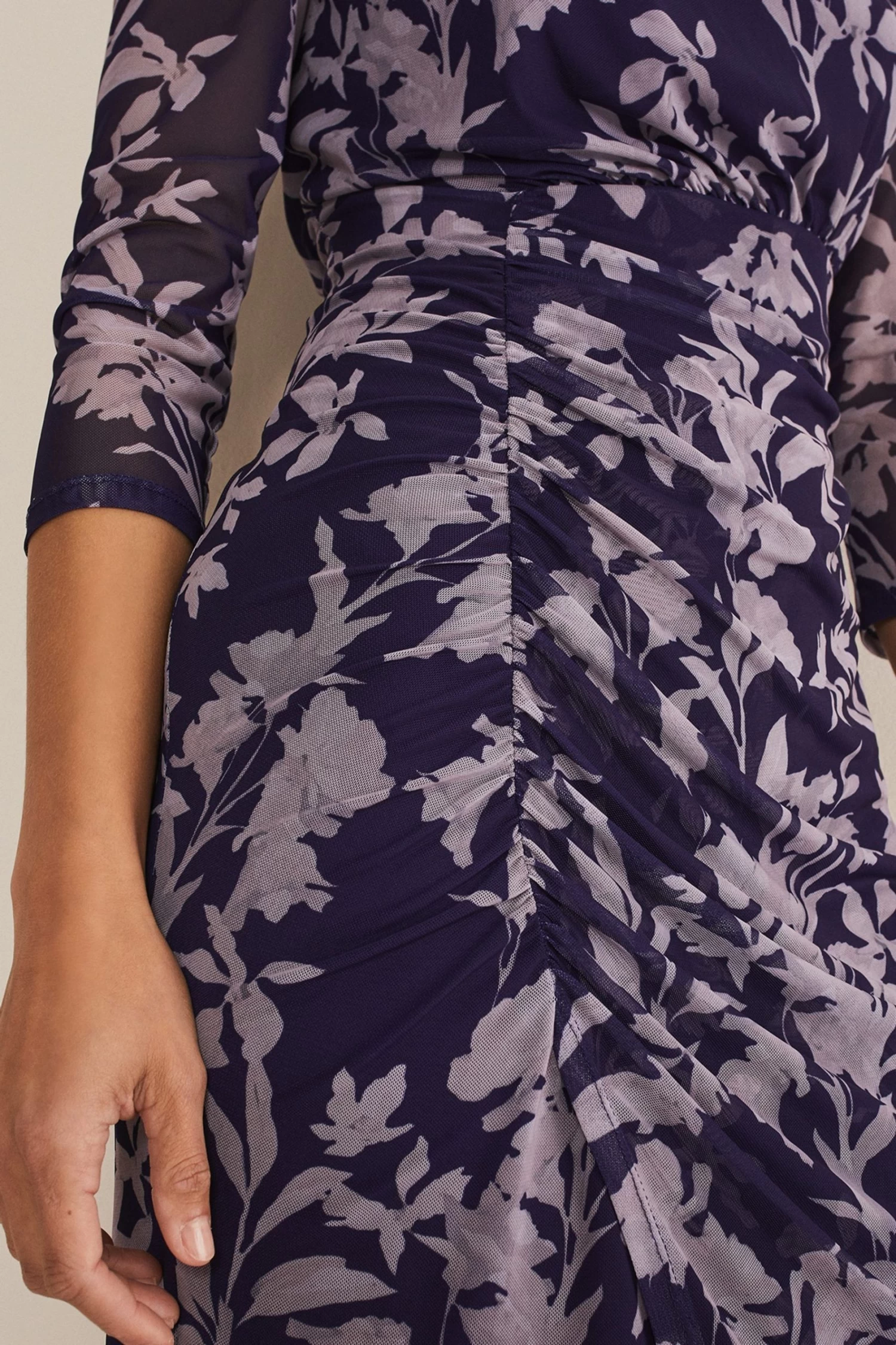 Phase Eight Cream Vera Floral Mesh Dress 7 Phase Eight Cream Vera Floral Mesh Dress - Image 5