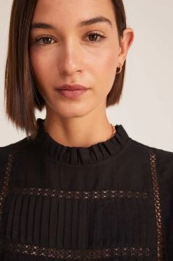 Springfield Romantic Black Pleated Blouse -Fashion Women D26334s3