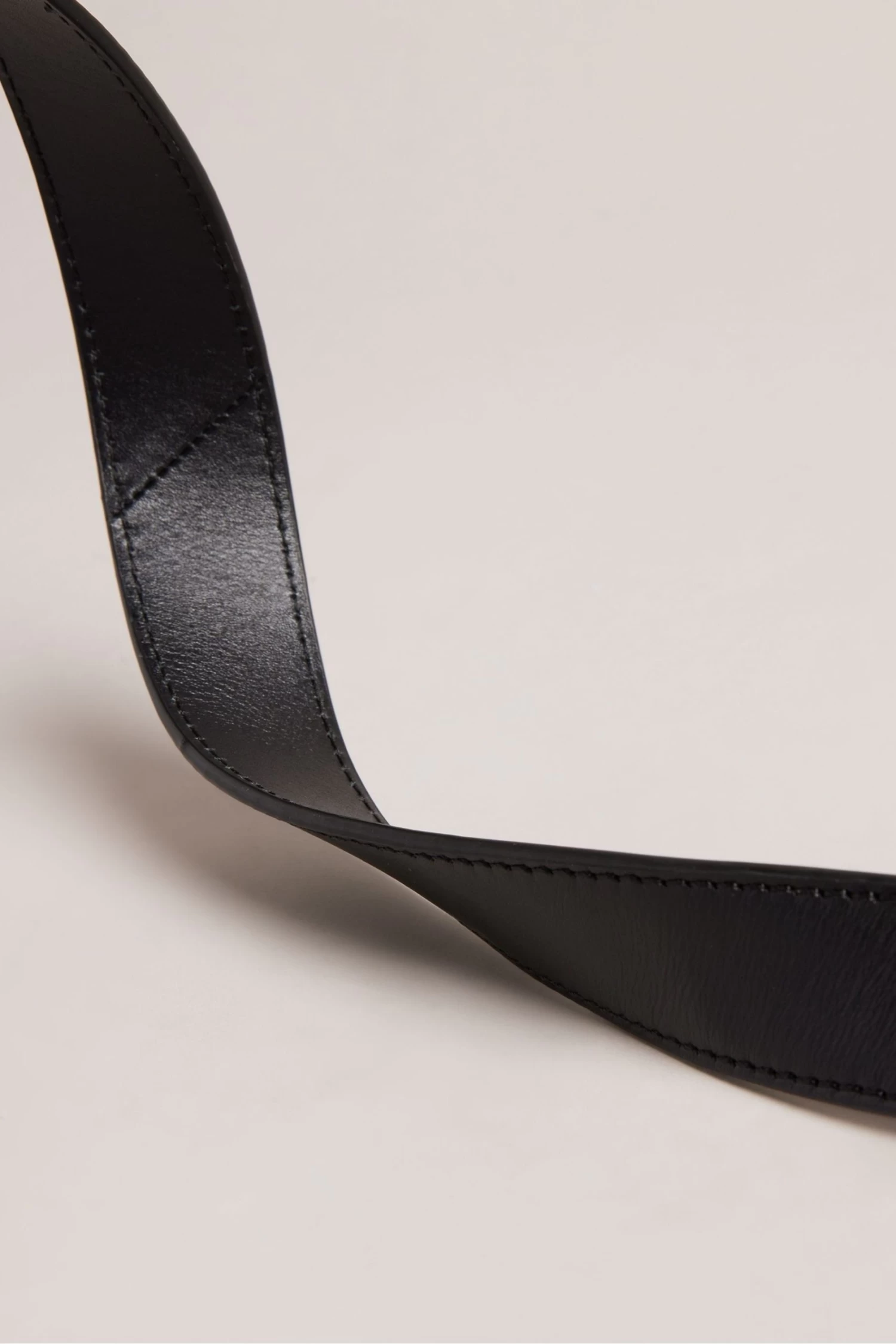 Ted Baker Chelt Black Twisted Buckle Belt 4 Ted Baker Chelt Black Twisted Buckle Belt - Image 2