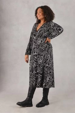 Live Unlimited Curve Linear Floral Print Knot Front White Jersey Midi Dress