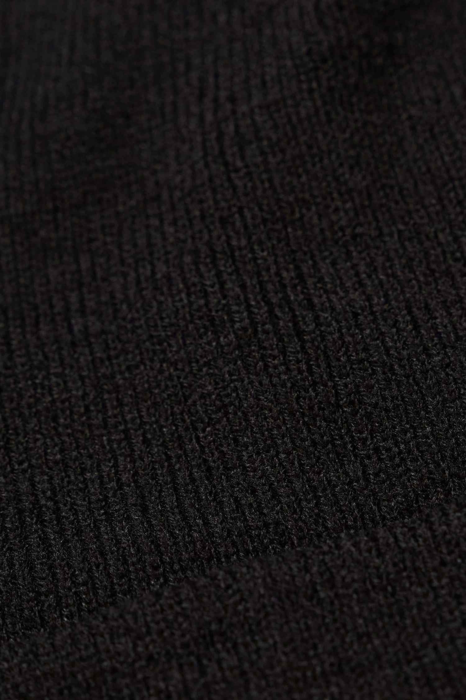 Berghaus Inflection Black Beanie 5 Berghaus Inflection Black Beanie - Image 3