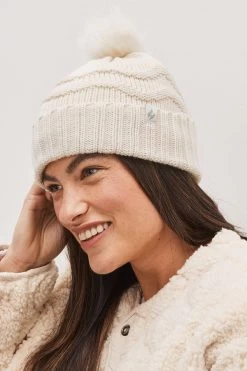 Next Cream Heat Holder Zig Zag Pom Hat