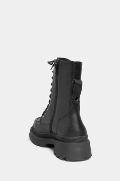 Yours Curve Extra-Wide Fit Mocc Toe Boot -Fashion Women K21060s4