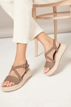 Friends Like These Strappy Espadrille Flatform Sandal