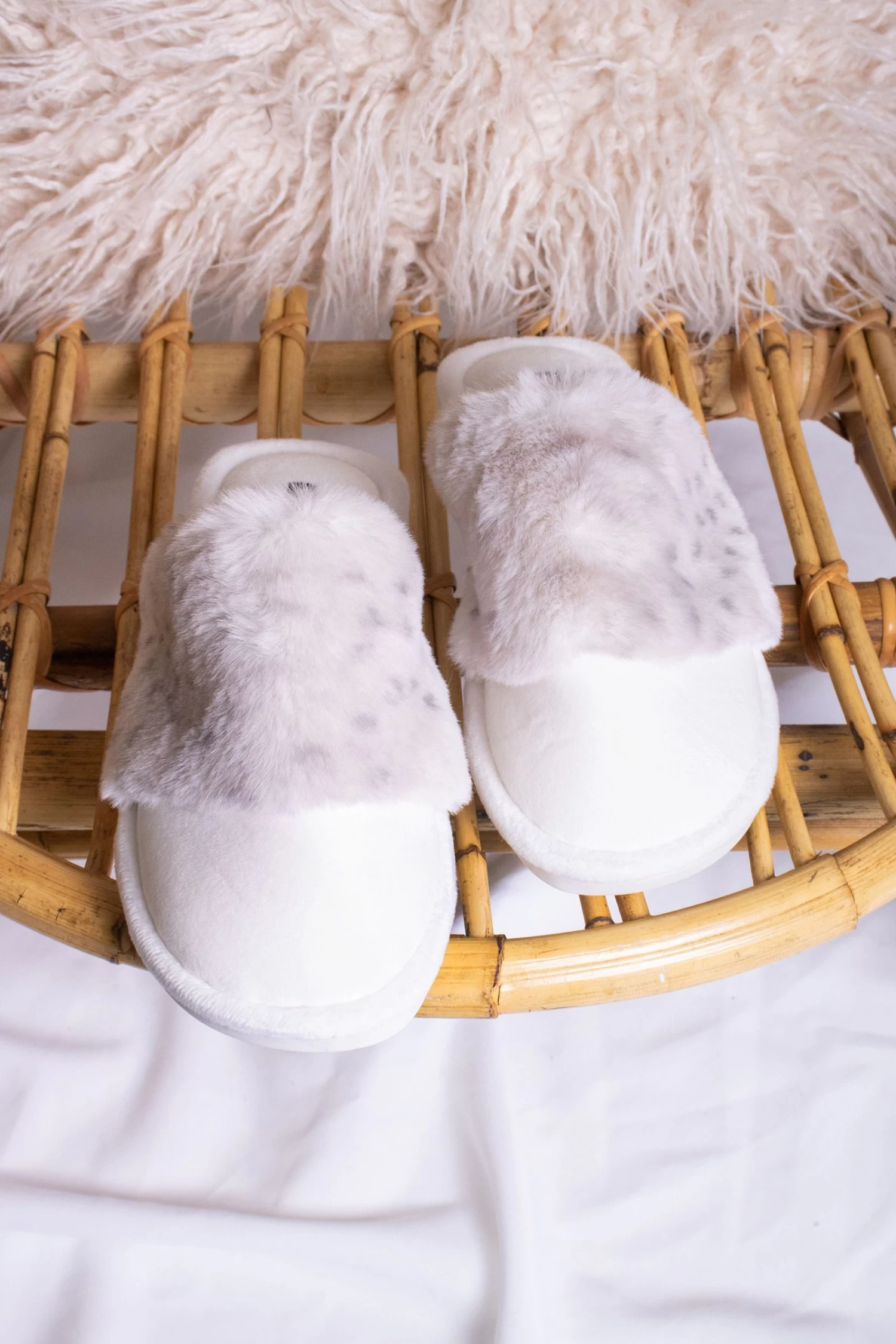 Pretty You London Faux Fur Cuff Slip On Mule Slipper Danni 4 Pretty You London Faux Fur Cuff Slip On Mule Slipper Danni - Image 2