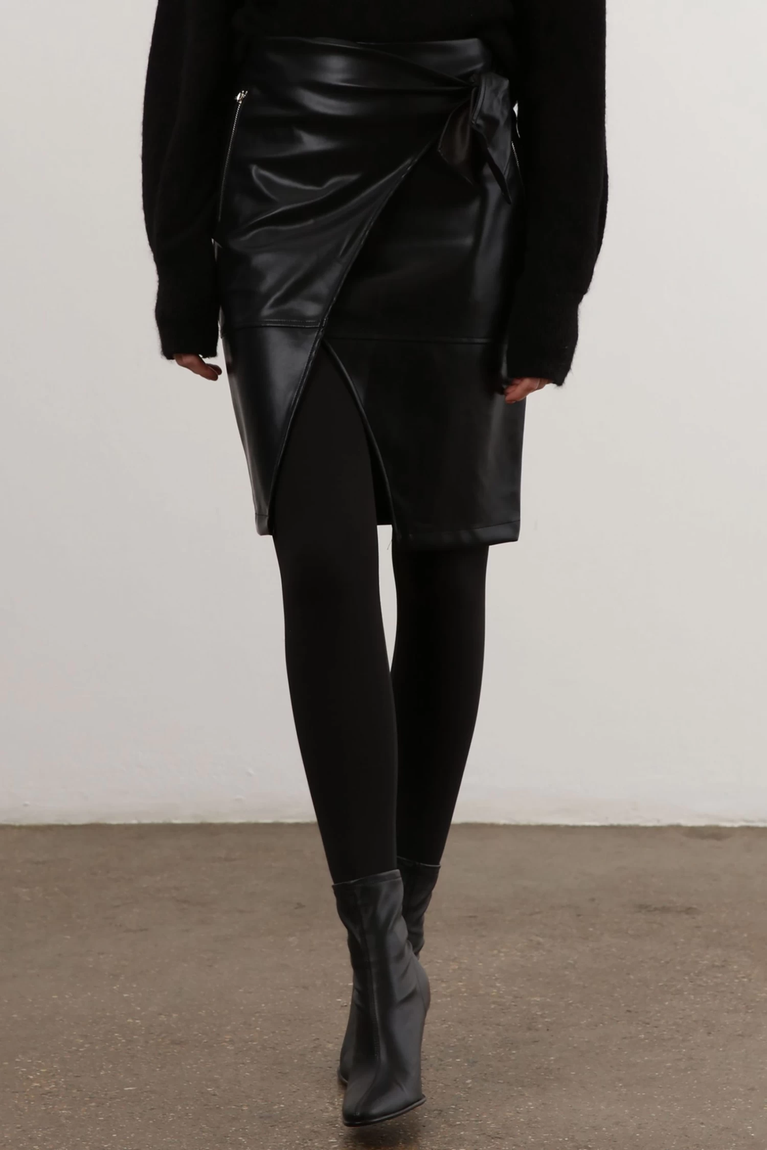 Religion Faux Leather Midi Wrap Skirt With Zip Pockets 6 Religion Faux Leather Midi Wrap Skirt With Zip Pockets - Image 4