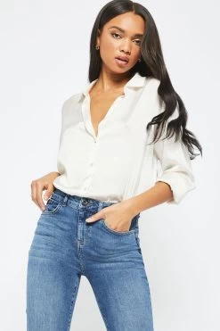 Lipsy Mid Rise Chloe Flare Jeans -Fashion Women K41334s3