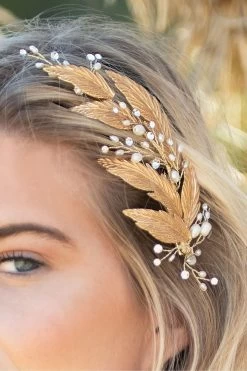 Ivory & Co Cassiopaea Crystal And Pearl Grecian Leaf Clip -Fashion Women L65363s3