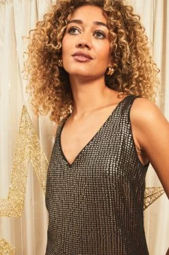 Love & Roses Woven V Neck Vest -Fashion Women L71716s4