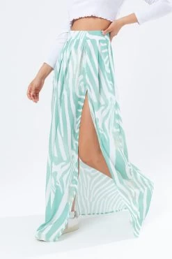 Hype. Womens White Mint Zebra Maxi Skirt