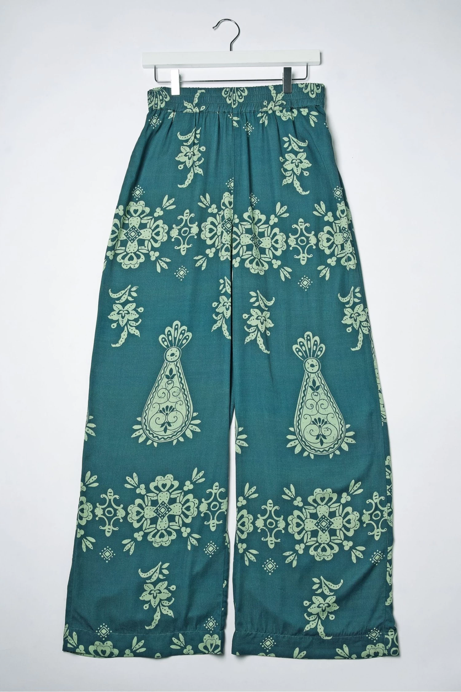 Burgs Green Malmsmead Printed Wide Leg Trousers 7 Burgs Green Malmsmead Printed Wide Leg Trousers - Image 5
