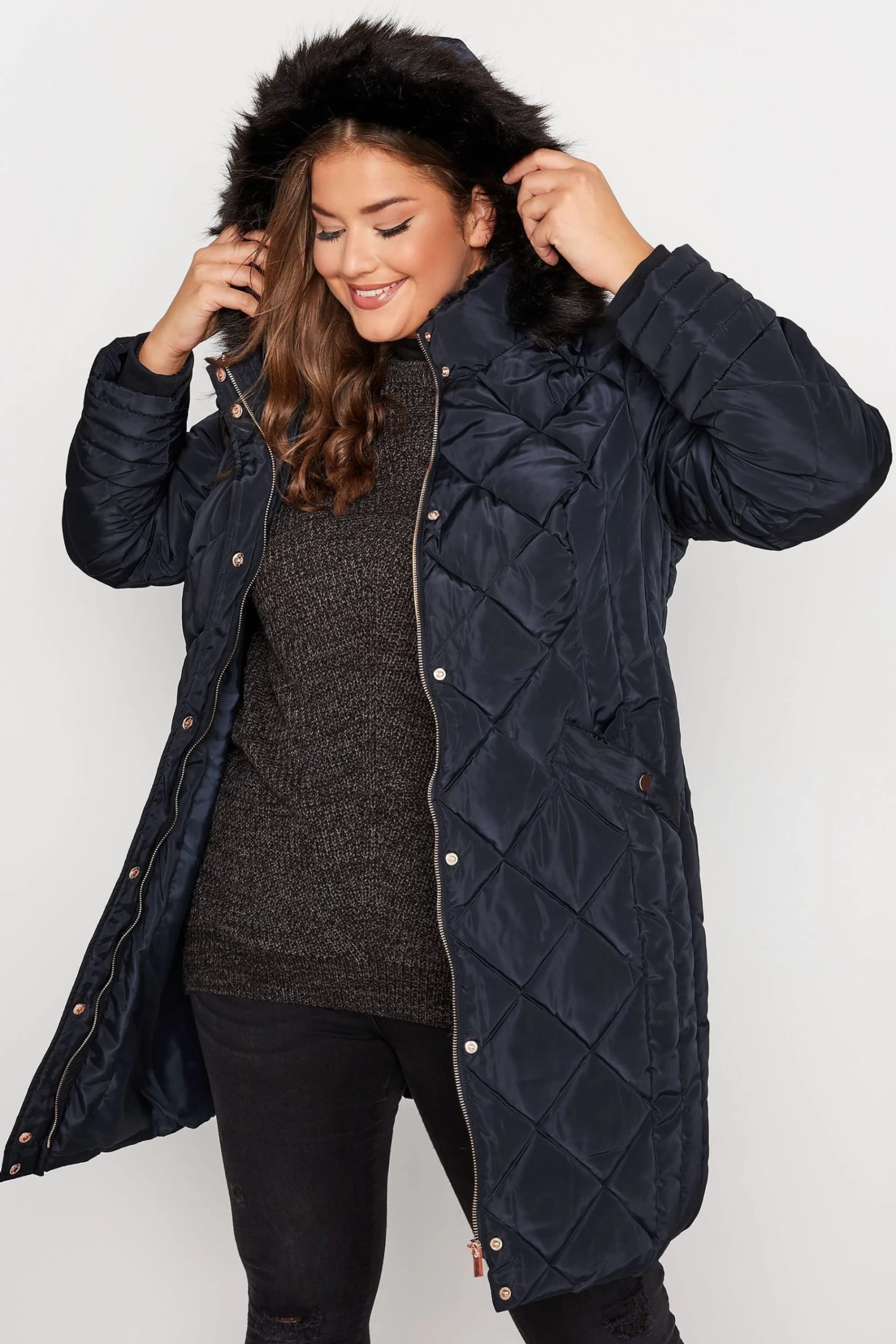Yours Curve Diamond Midi Padded Coat 6 Yours Curve Diamond Midi Padded Coat - Image 4