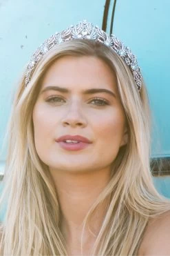 Ivory & Co Queen Victoria Rhodium Crystal Heritage Tiara -Fashion Women P90022s3