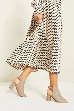 Lipsy Peep Toe Block Heel Faux Leather Bootie -Fashion Women R02 192s3