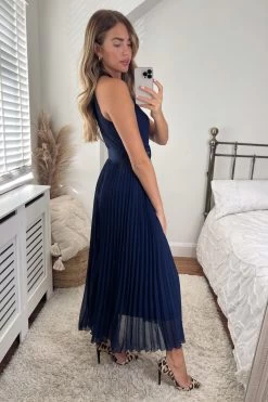 Style Cheat Luisa Halter Pleated Maxi Dress -Fashion Women R62953s3