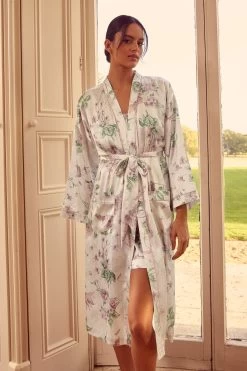 Love & Roses Printed Satin Robe