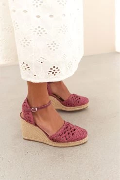 Next Signature Macramé Wedge