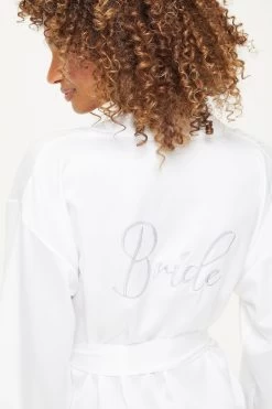Ann Summers White Bride Satin Robe -Fashion Women T27241s3
